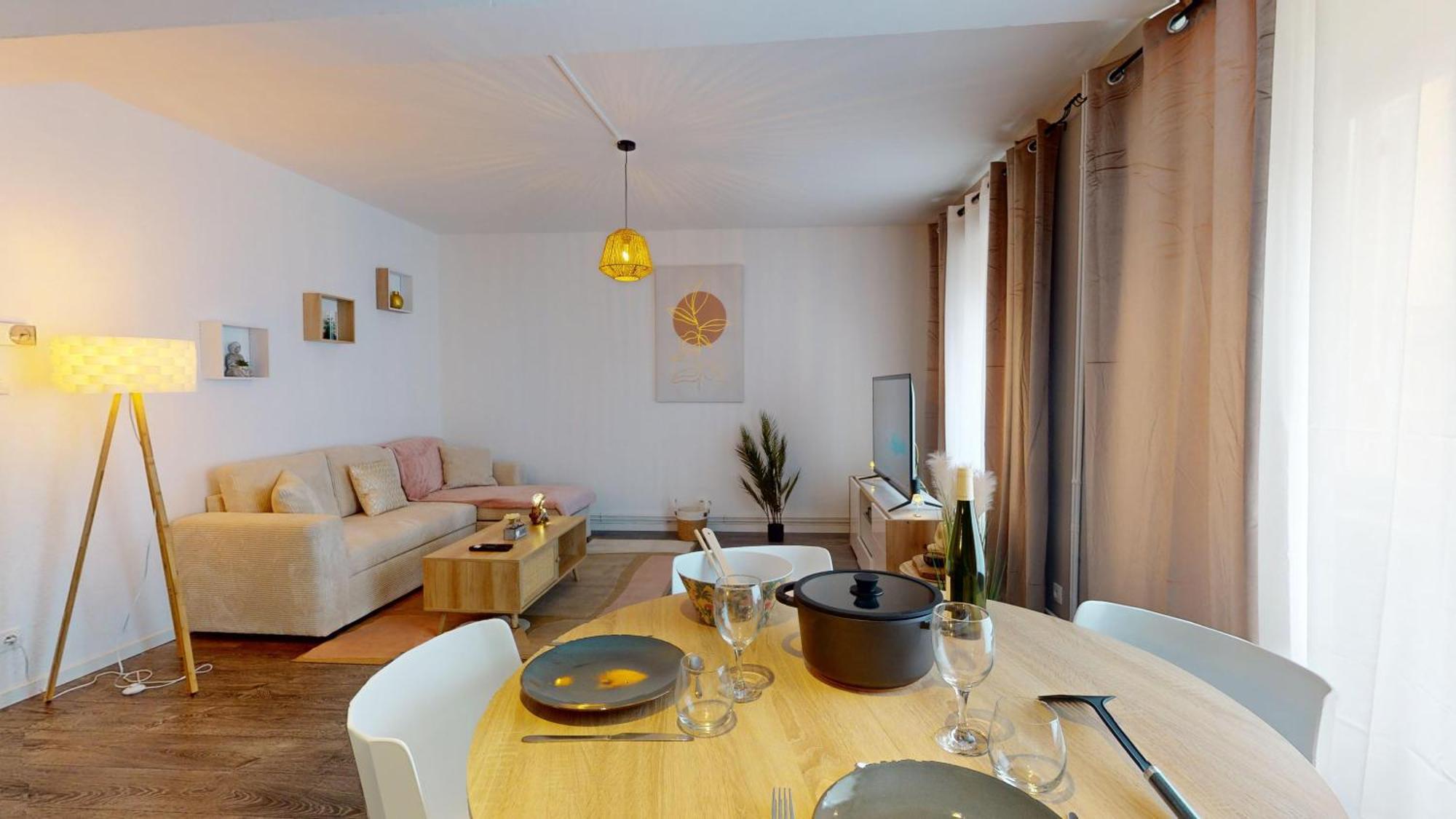 Appartement Le Key6 Selestat Bagian luar foto